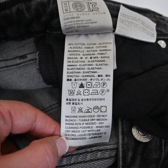 Levi's 711 Women's 27 Distressed Black Skinny Jean - Picture 10 of 11